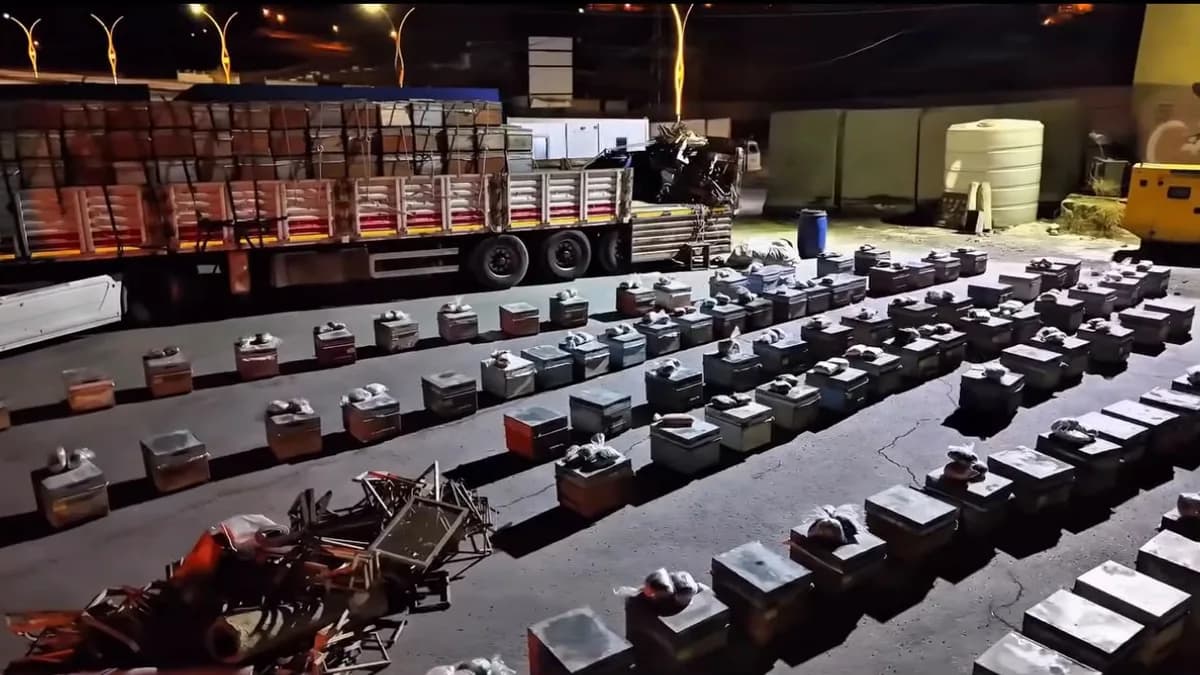 HAKKÂRİ’DE UYUŞTURUCU TACİRLERİNE DARBE: 91,1 KİLOGRAM MADDE ELE GEÇİRİLDİ